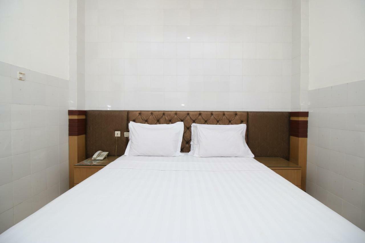 Hotel Metro Surabaya Eksteriør billede